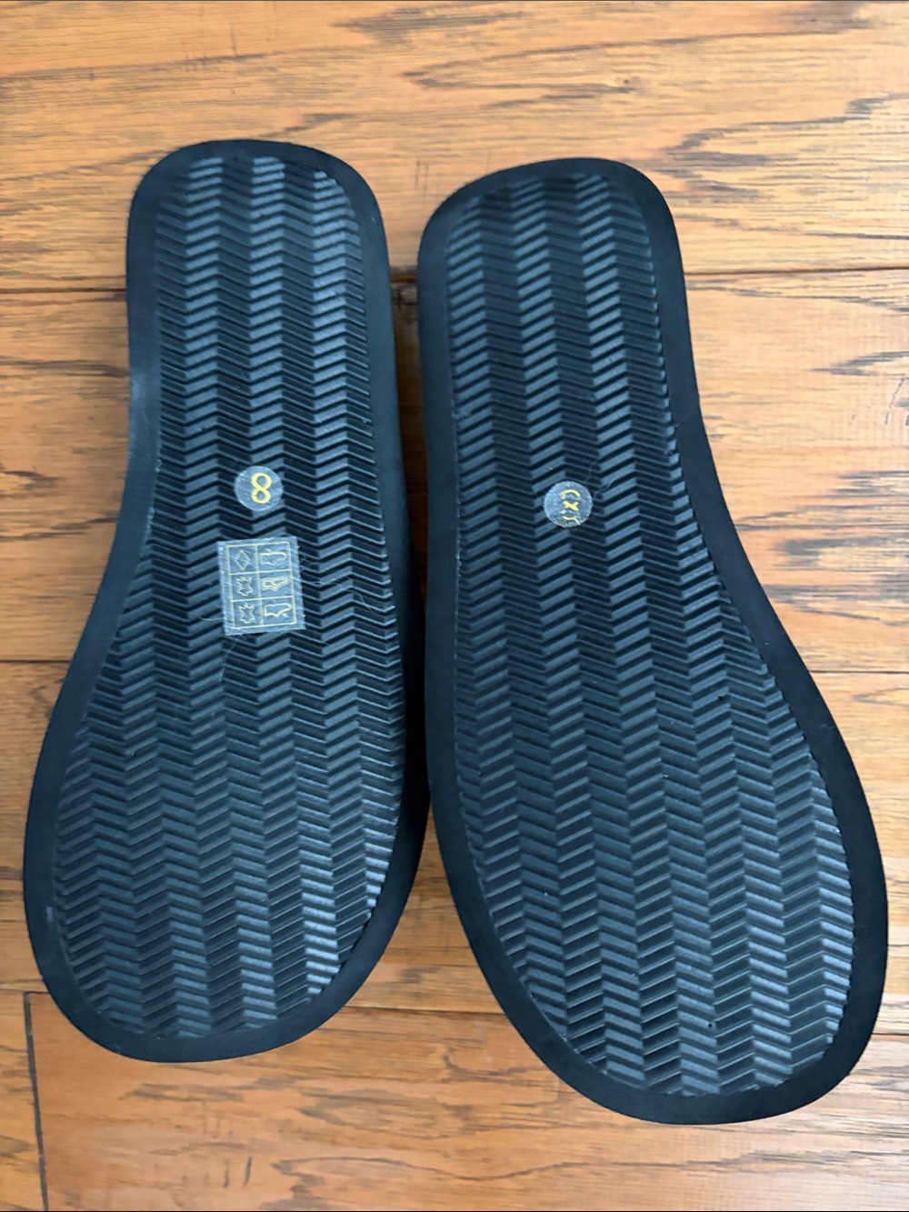 Tory Burch Black Leather Flip Flop Sandals Size 8 - Picture 5 of 6